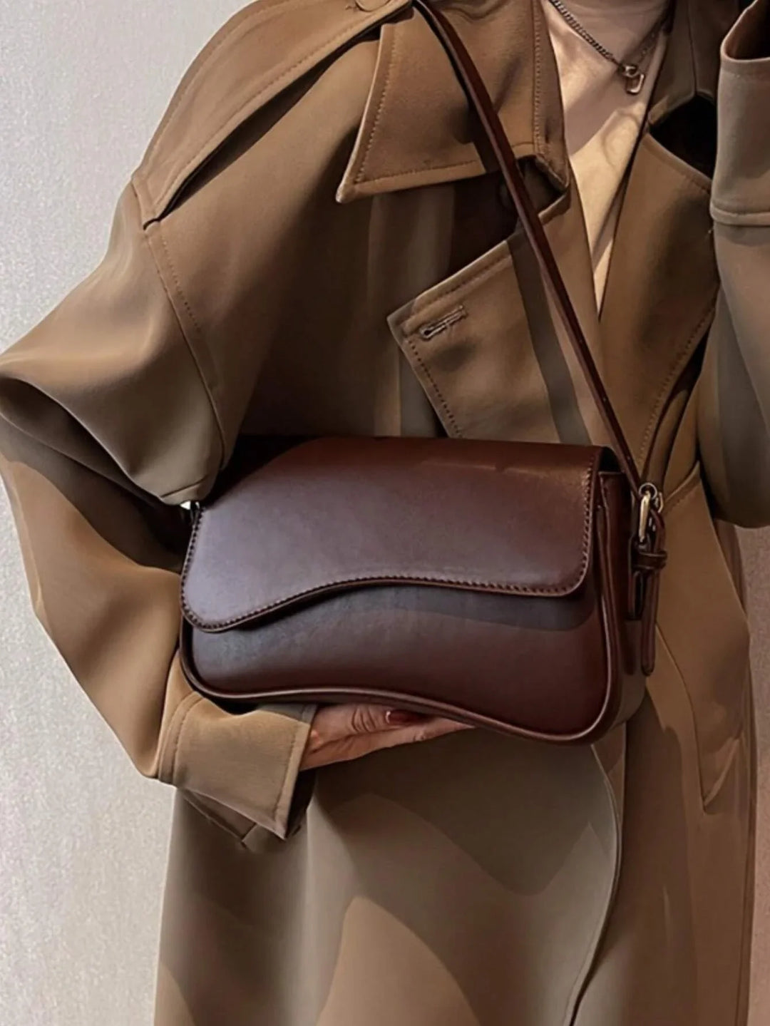 Celeste - Magnetic Buckle Shoulder Bag